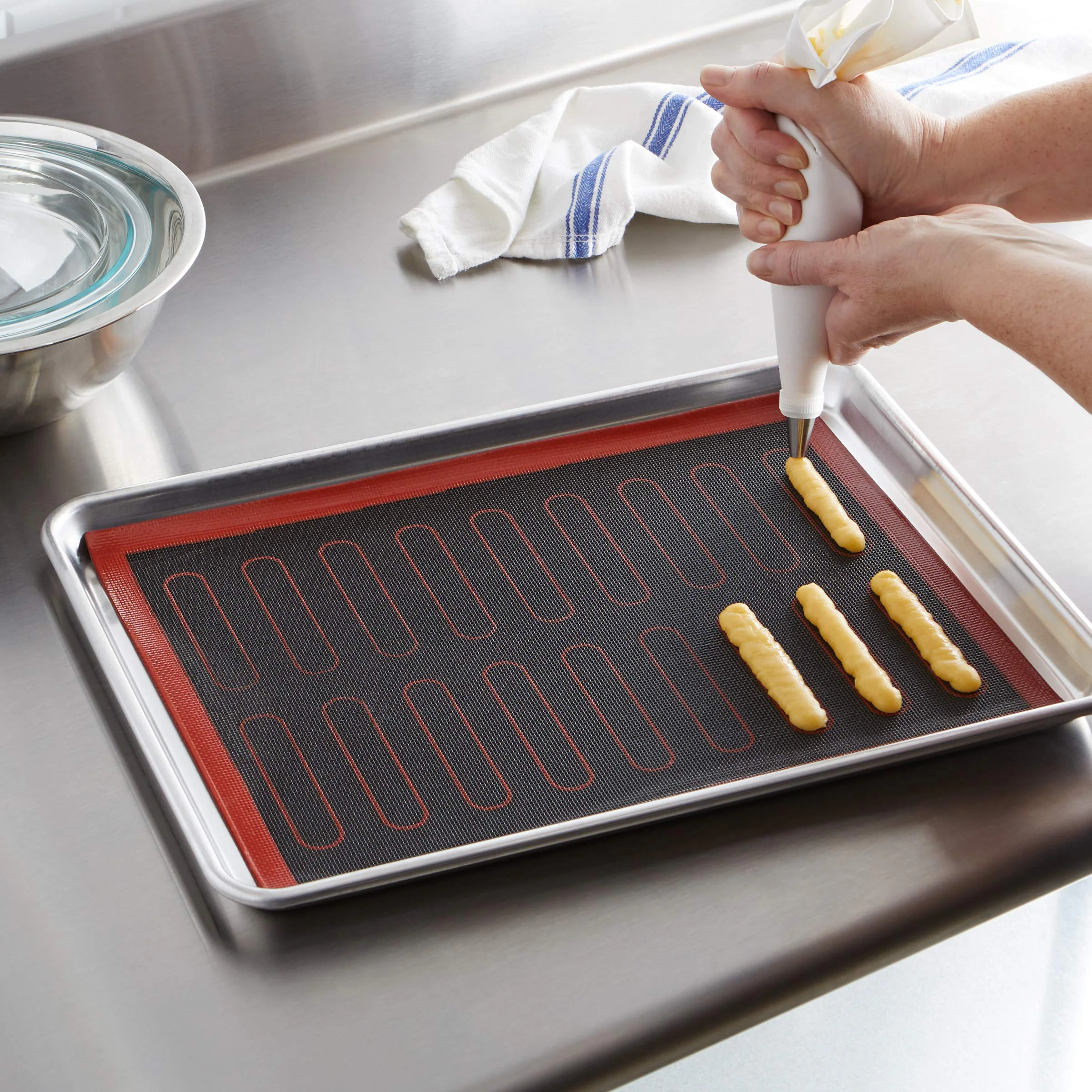 Fiberglass-Reinforced Silicone Baking Mat BWL-BML-002 thumbnail 5